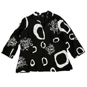Connie Roberson Linen Shirt Top Size S Black & White Abstract Print 3/4 Sleeve
